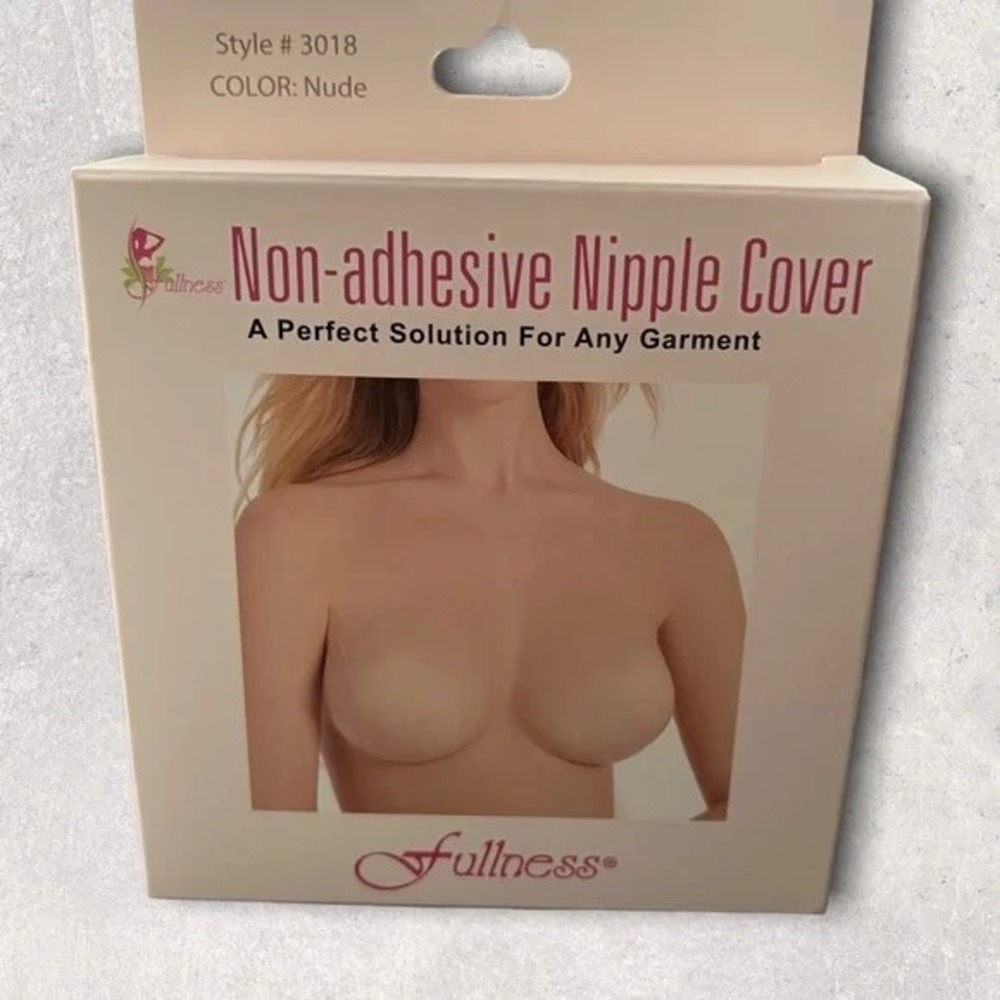 Fullness Non-Adhesive Nipple Covers Silicone Reusable‎ Nude Invisible